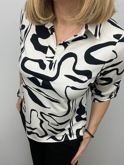 Ilona V neck top with collar in black or Pink Alfa With Collar