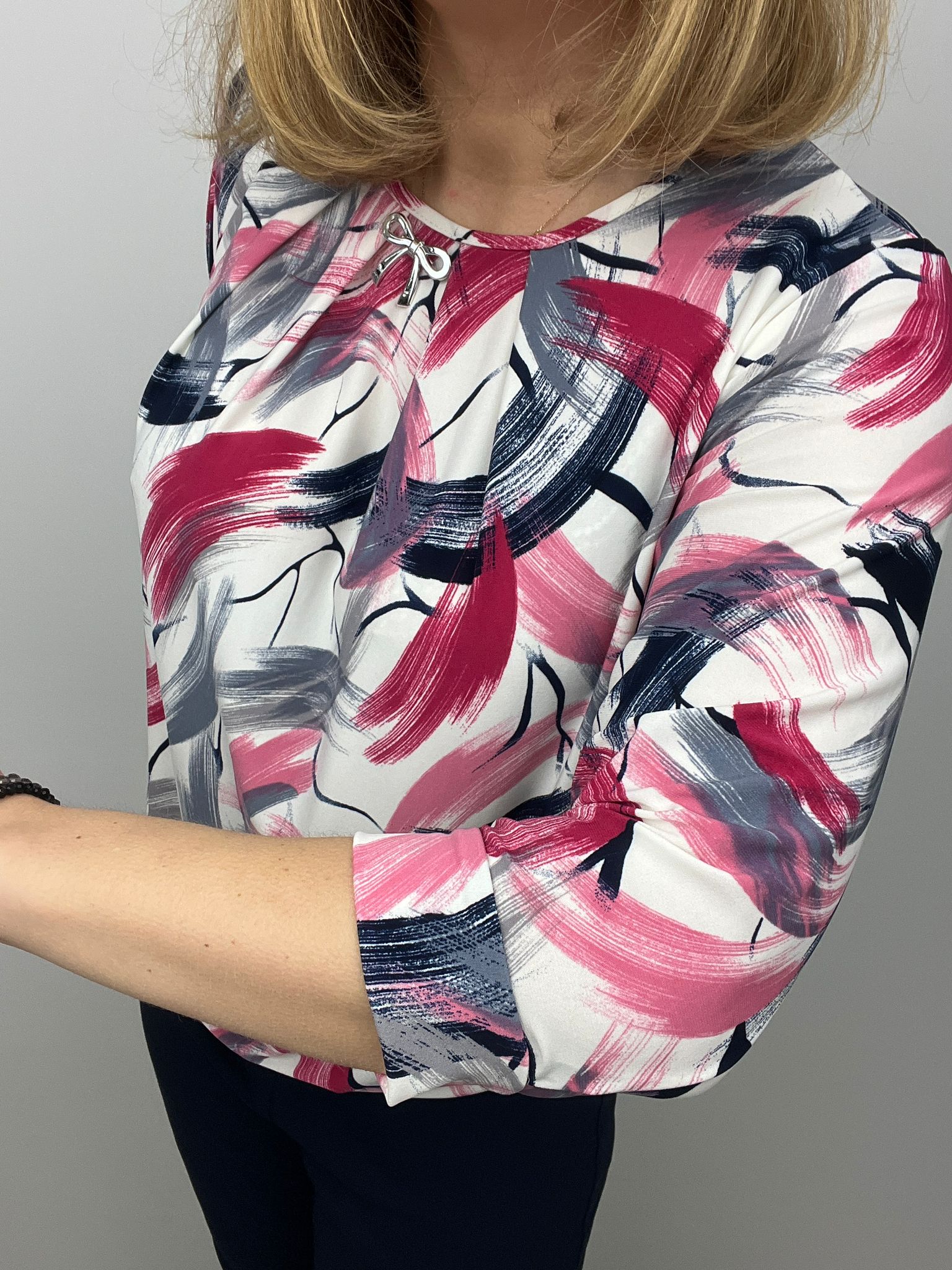 Ilona Round Neck Top with Elasticated waistband in Red and navy