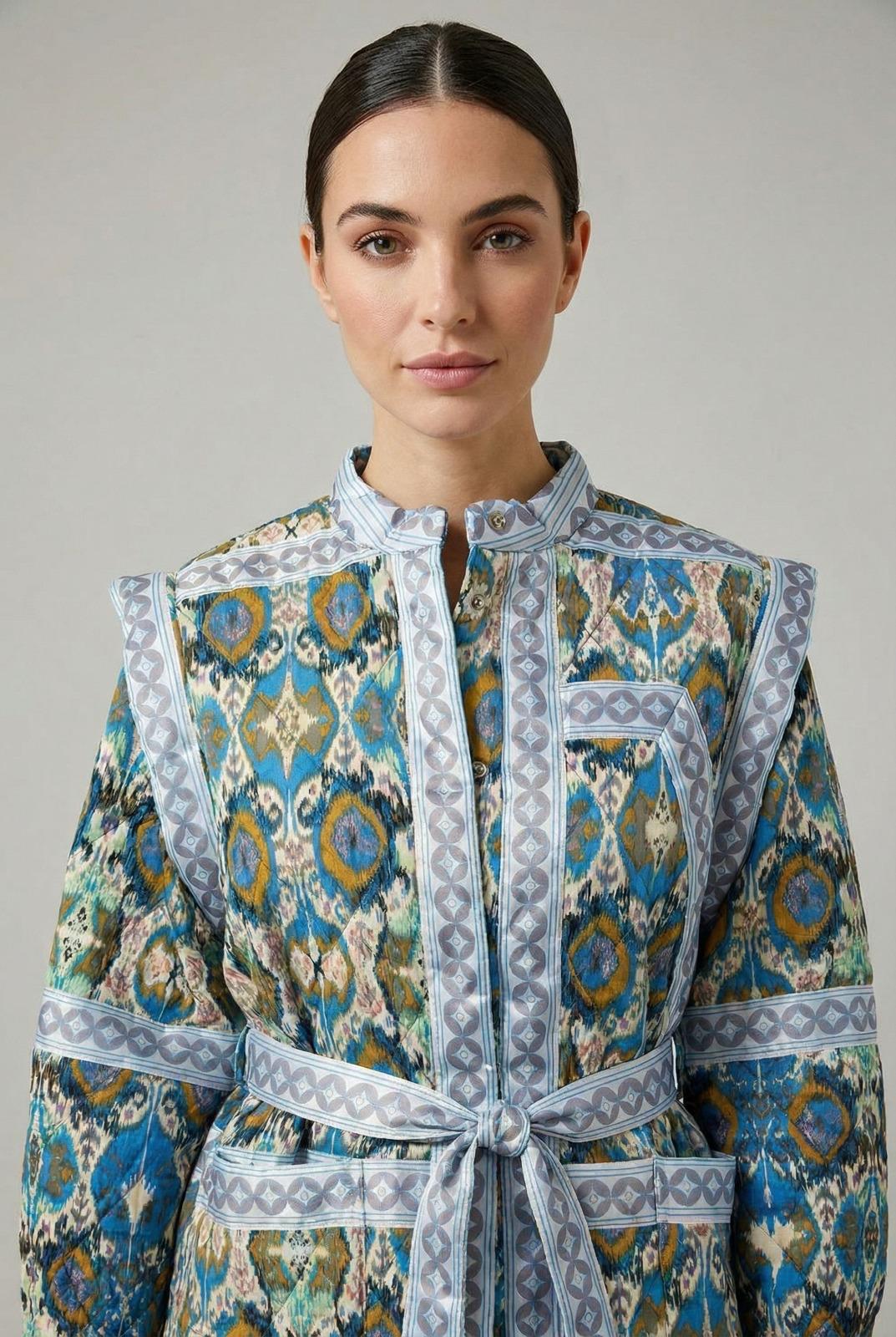 The Victoria Quilted Print Jacket in Blue