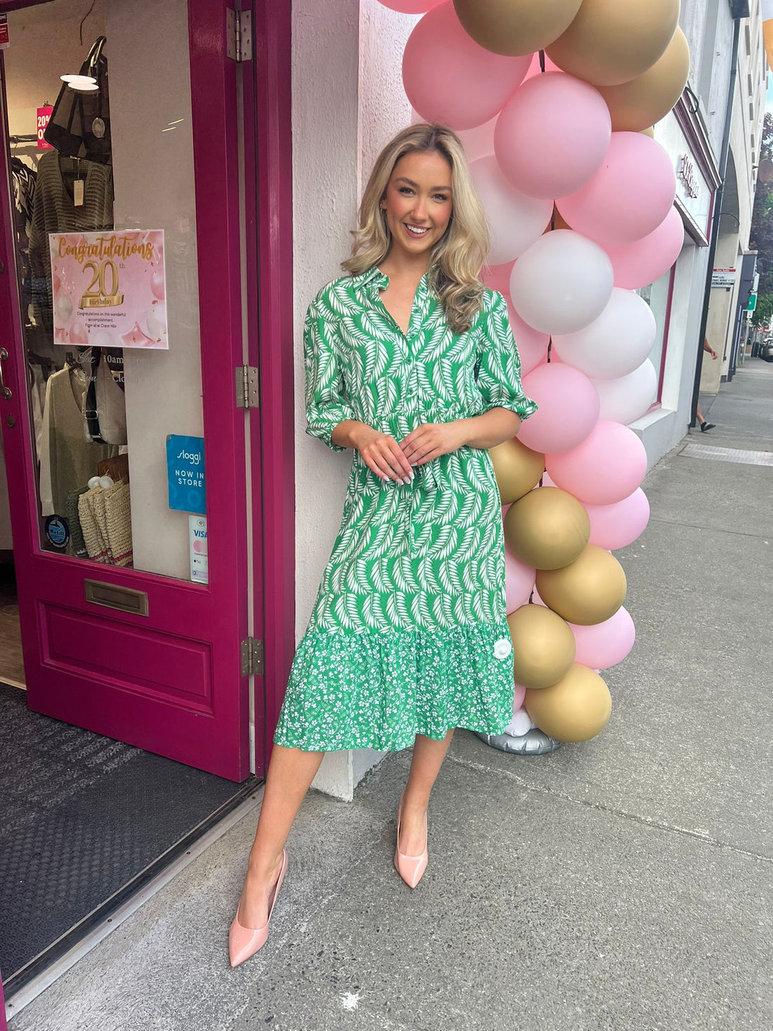 Palm print Shirt dress in green