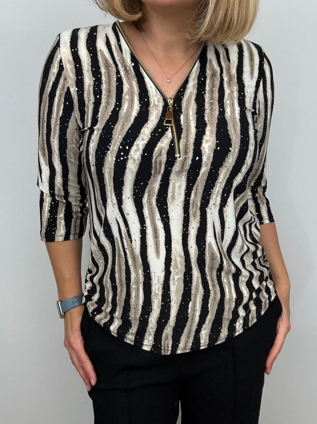 Ilona 3/4 sleeve Zip Top in Black and Beige Zebra Stripe Zipaw26 3