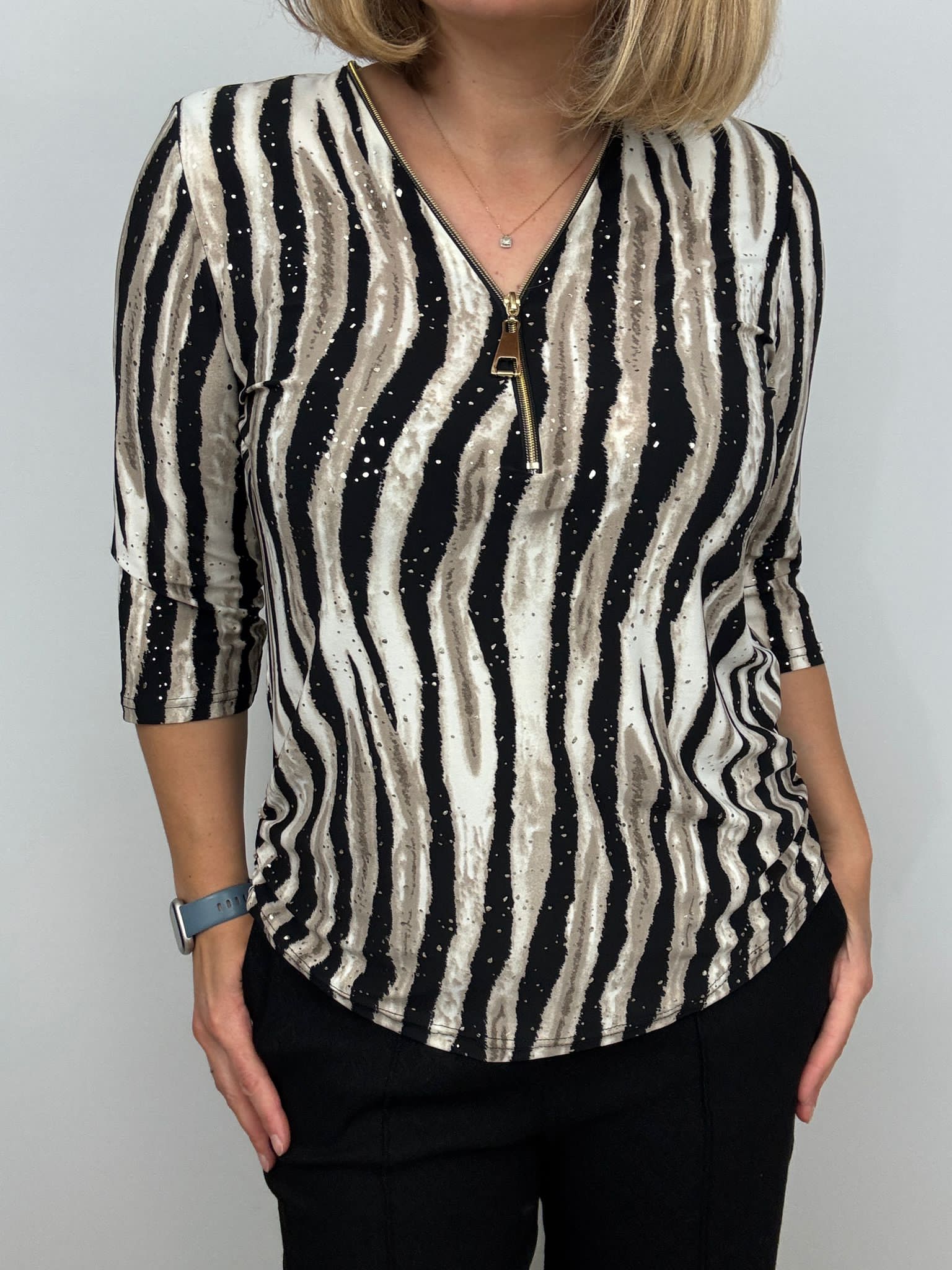 Ilona 3/4 sleeve Zip Top in Black and Beige Zebra Stripe Zipaw26 3