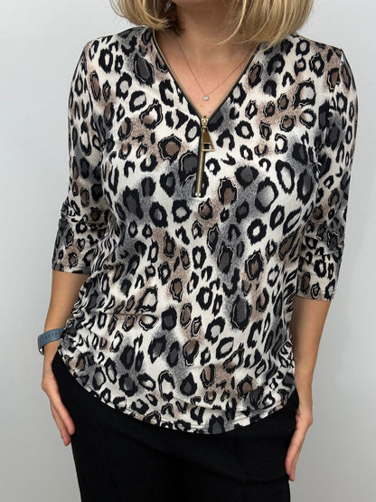 Ilona 3/4 sleeve Zip Top in black and beige Animal print Zipaw 6