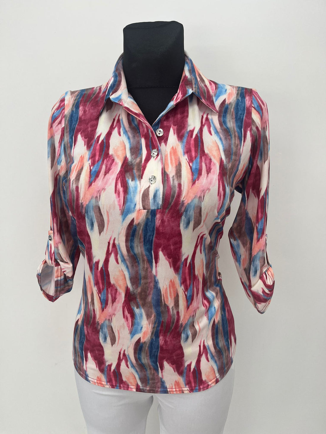 Yew top with Collar and 1/4 button opening in Burgundy print Yew25 44