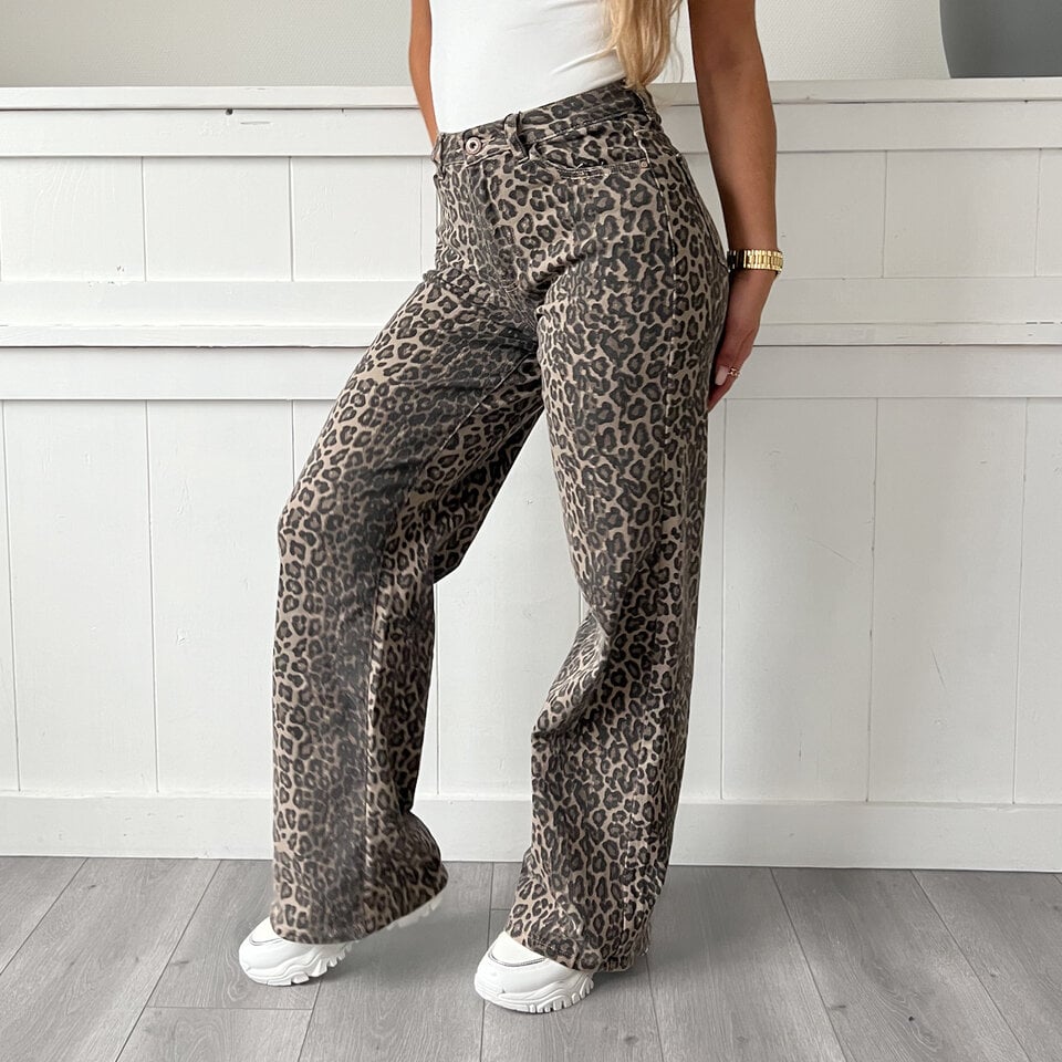 Tall Fit Leopard print High Waisted Jeans