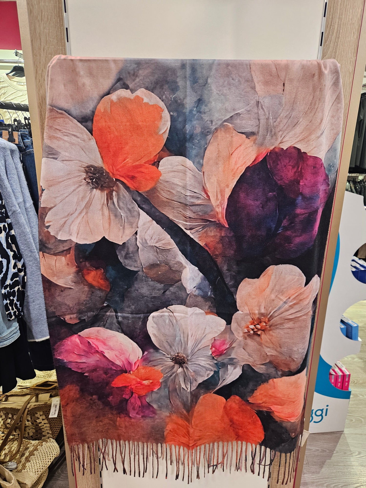 Autumn Print Cashmere feel scarf with tassels
