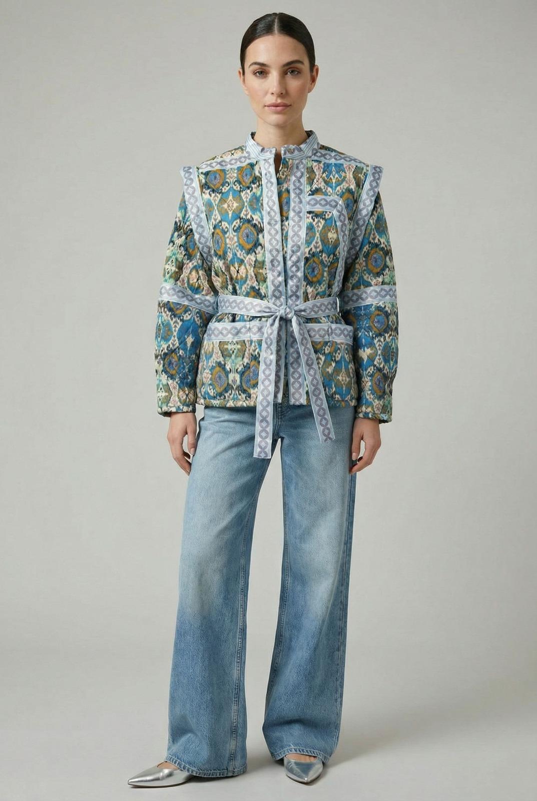 The Victoria Quilted Print Jacket in Blue