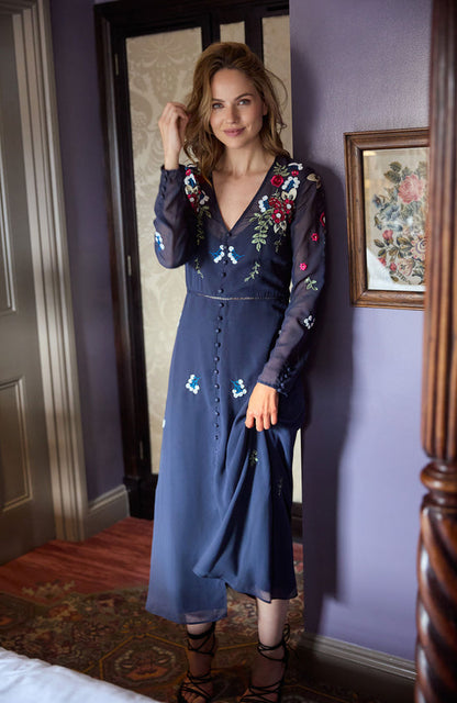 Hope &amp; Ivy Rosette  Embellished Maxi Dress with Long Sleeve and Button Front