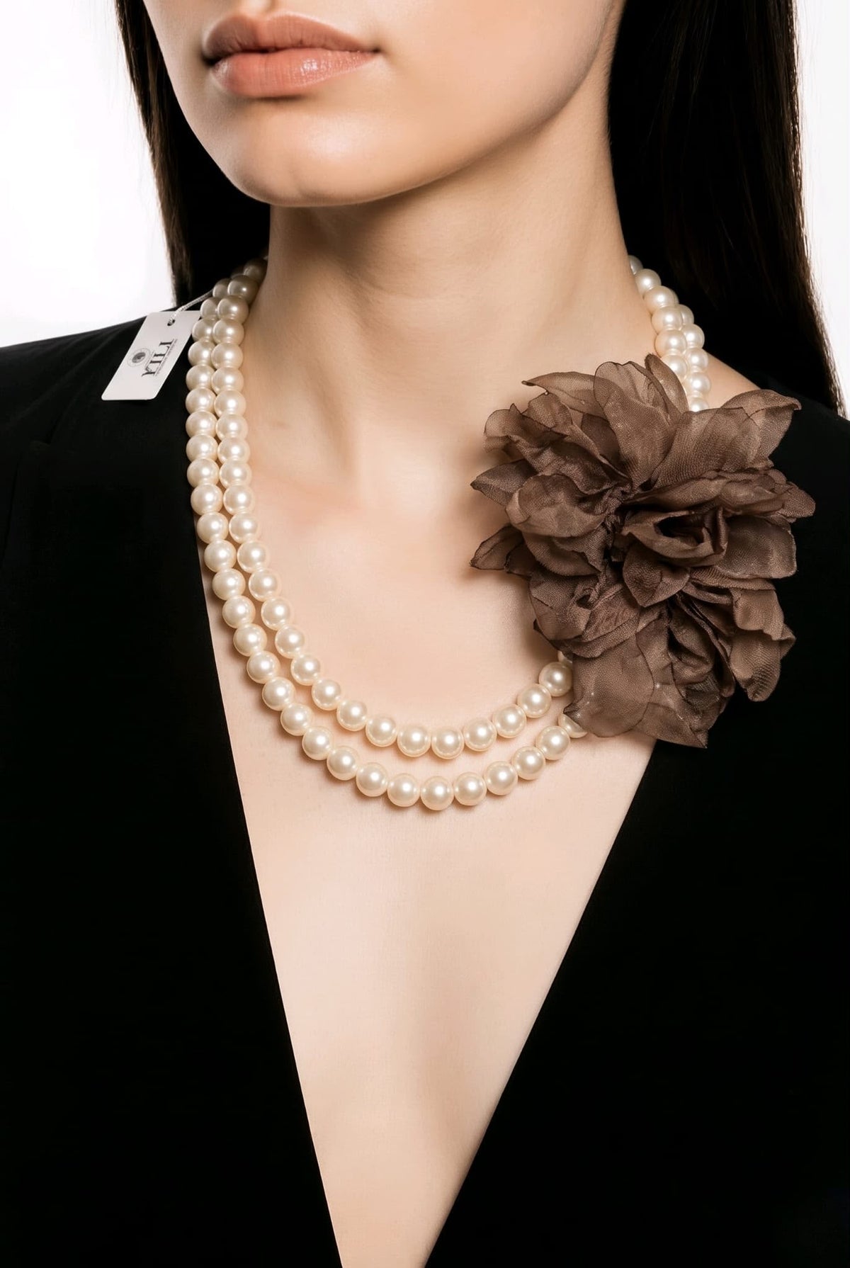 Double-Strand Pearl-Effect Necklace with Burgundy Flower corsage