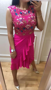 Pink Sleevless Embellished Dress f026303